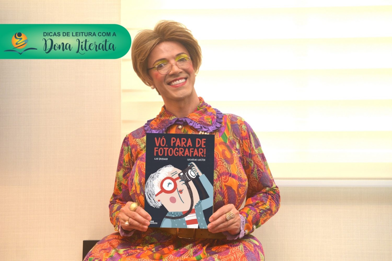 Vó, para de fotografar 