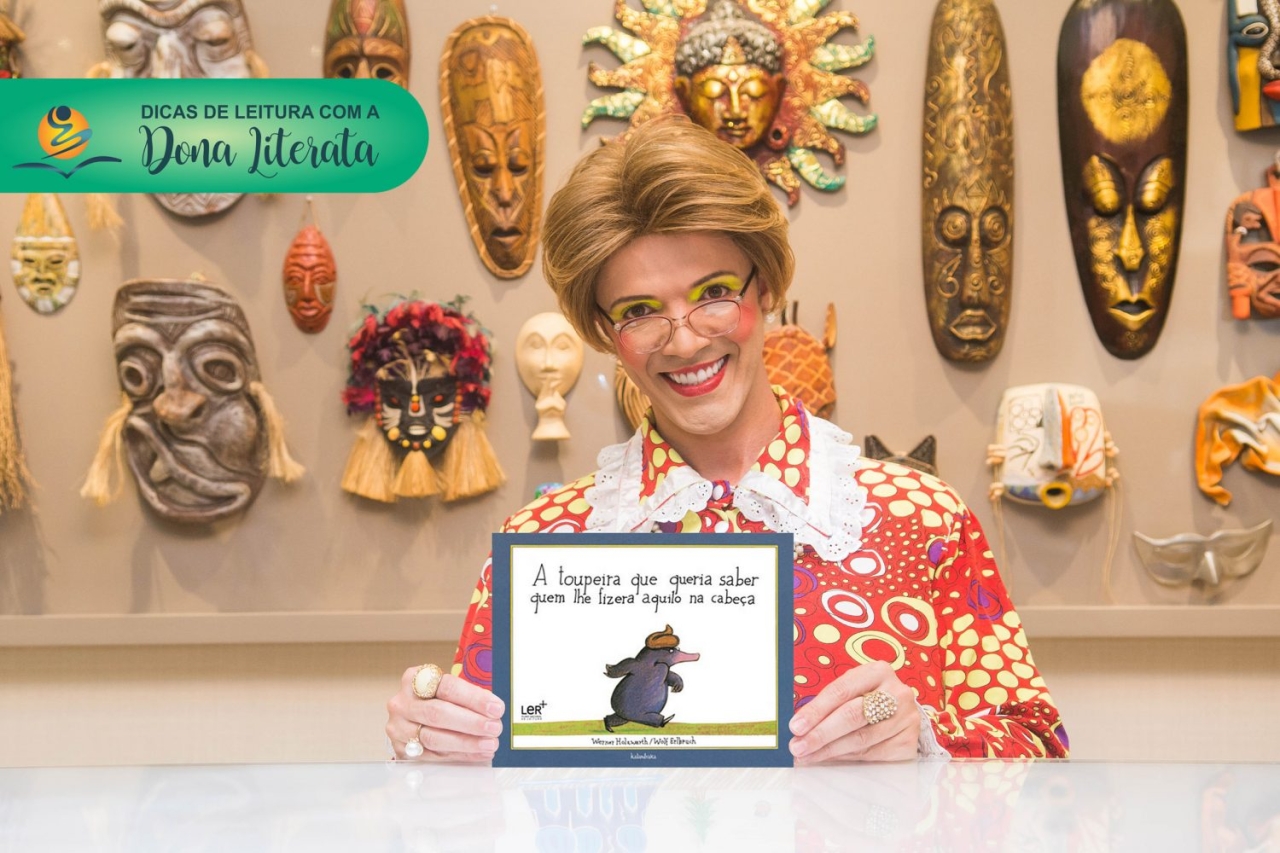 A Toupeira que Queria Saber quem lhe Fizera Aquilo na Cabeça 